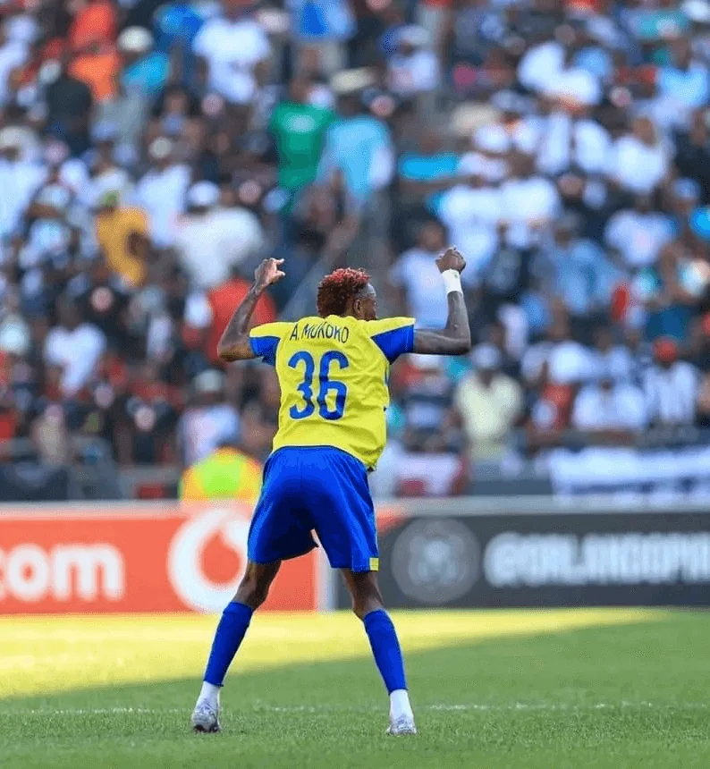 Mukoko Amale célèbre après le match Lupopo‑Orlando Pirates